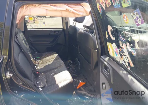 2018 Subaru Forester 2.5I Limited z USA, uszkodzony, nr VIN JF2SJAJC1JH402361